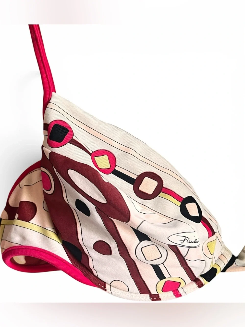 Emilio Pucci reposhing this